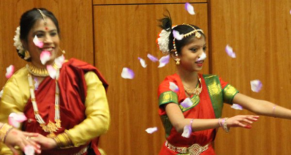 Library hosts Holi celebration