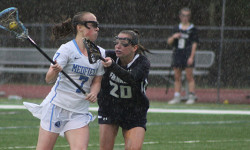 Panthers hold off Warriors in rain