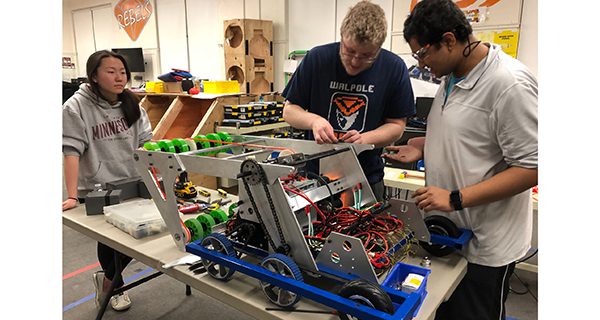 Robotics Revolution qualifies for districts