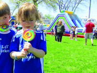 Sunny Walpole Day delights community