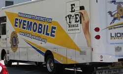 Eyemobile tests seniors at Pilgrim Hall