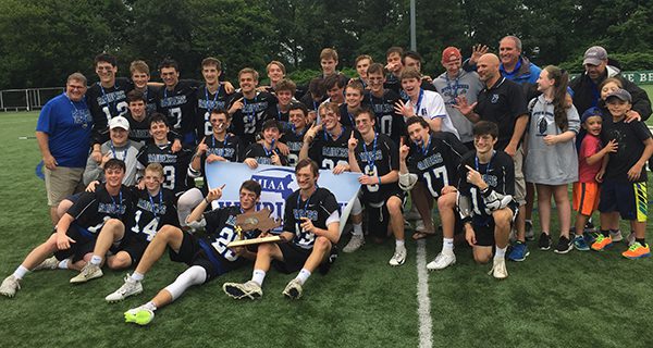 DS lax back atop Division III