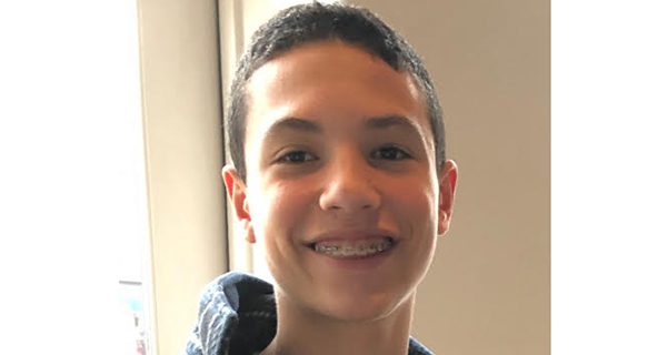 Medfielder Michaeli tackles plastic pollution