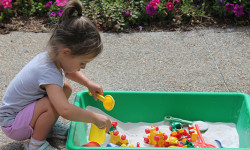 Messy Mondays let kids play clean