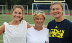 DS field hockey ready to impress