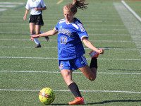 DS girls roll to 6-0