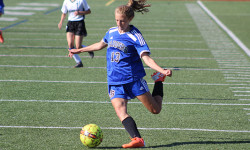 DS girls roll to 6-0