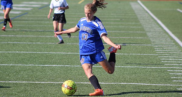 DS girls roll to 6-0