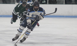 Medfield hockey out to prove