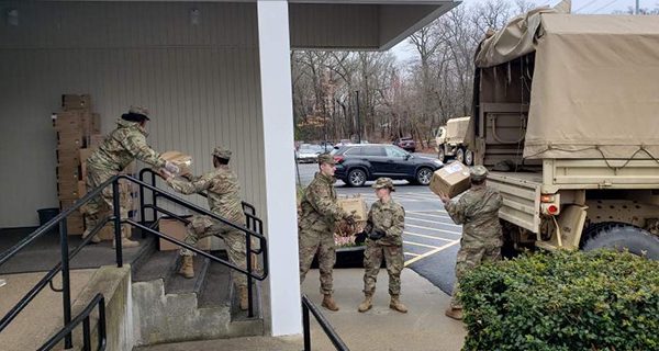 Post 2498 pitches in during pandemic