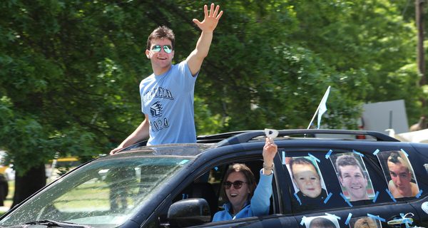 Rolling Rally makes way through Medfield
