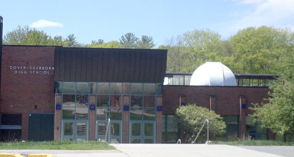 School committee lets teachers work remotely