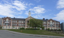 Hybrid model leads school reopening race