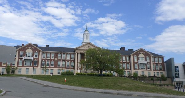 Hybrid model leads school reopening race