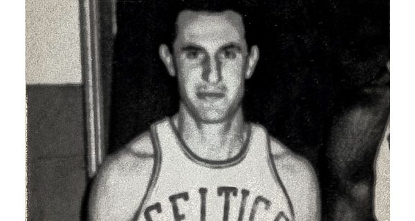 Former Celtic Johnny McCarthy passes away