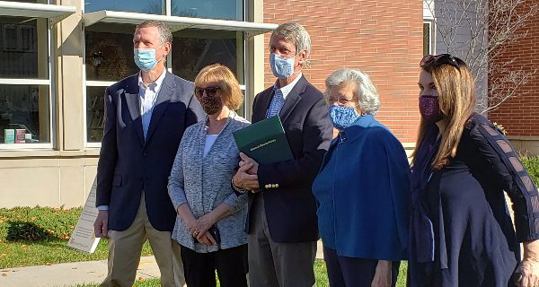 Jack Wiggin receives Quarter Century Award