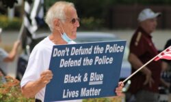 Walpole backs the blue at rally
