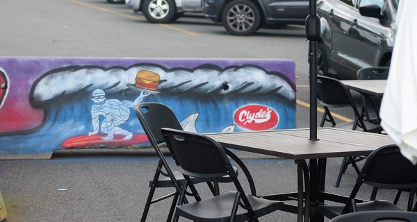 Restaurants adapt to survive COVID-19