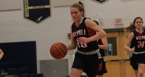 Walpole’s Walonis commits to UConn
