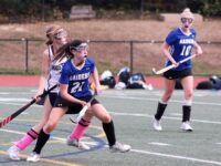 Rough fourth quarter sinks field hockey