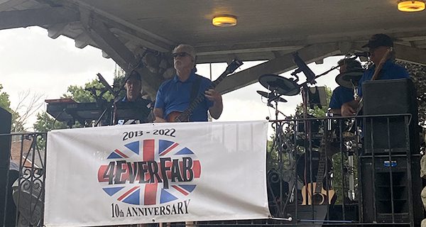 4EverFab serenades Walpole on common