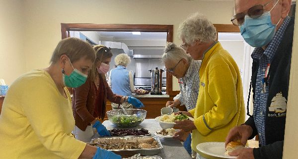 Senior Cafe attendees enjoy songbird presentation