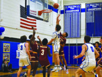 DS struggles in final regular season game