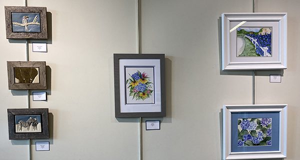 <strong>Artist Exhibit anticipates springtime</strong>