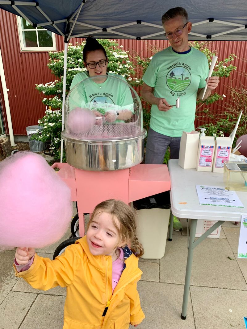 AG Expo draws crowd despite rain