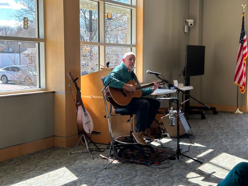 Musician brings Celtic history to WPL