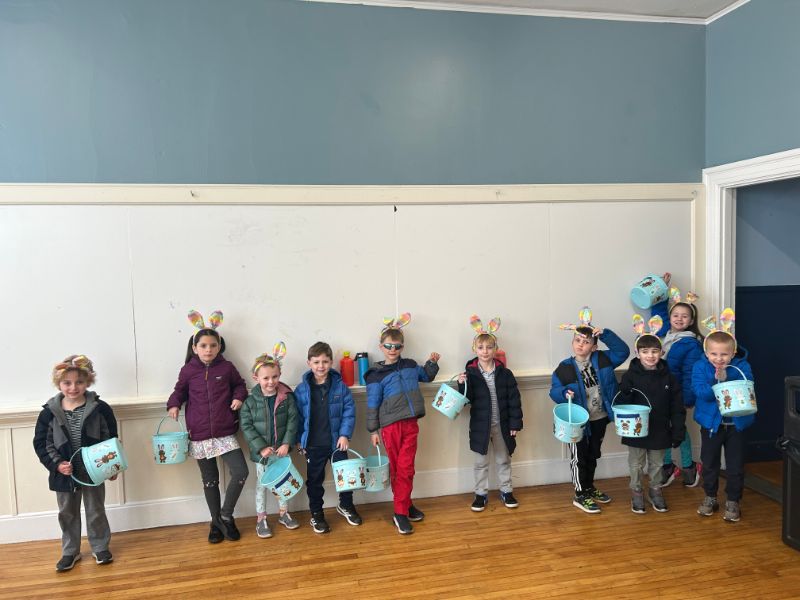 Peter Cottontail arrives early to Pfaff