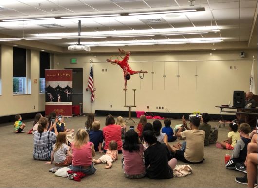 WPL learns about Chinese acrobatics
