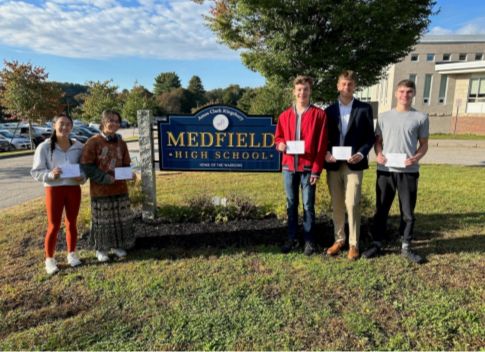 Eight MHS students recognized for academic achievement