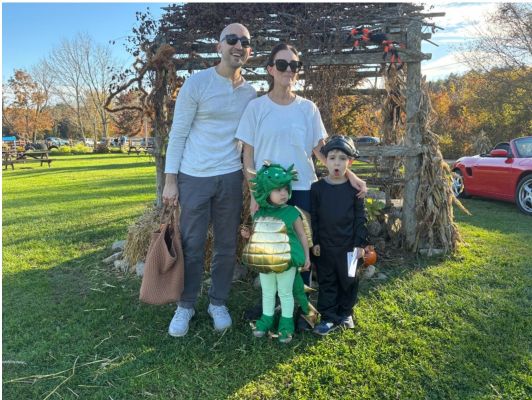 A Boo-tiful time in the barnyard