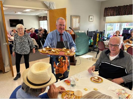 Seniors give thanks at annual luncheon