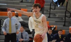 Rockets show resiliency to the end  