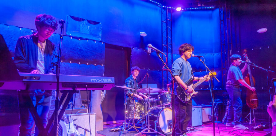 The Tapples rock Boston