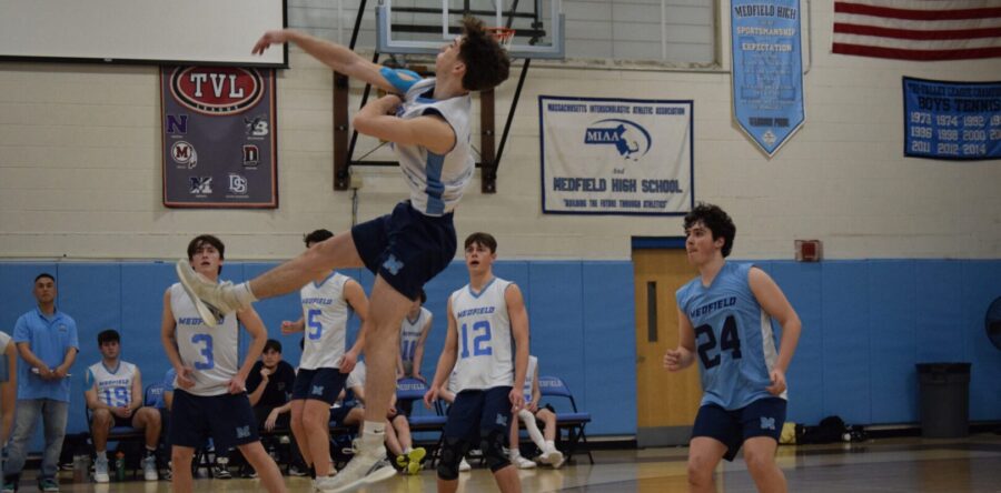 Boys’ Volleyball triumphs over Nipmuc