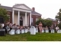 A swingin’ time in Dover