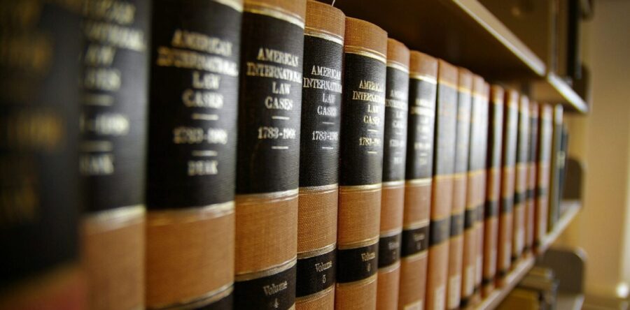 Inside Jobb’s “A Gentleman and a Thief”