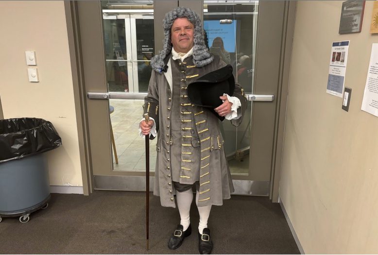 Sir Robert Walpole visits the WPL