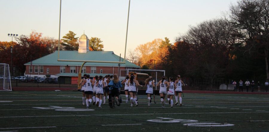 Powerhouse Porkers dominate first playoff game