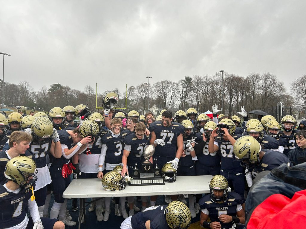 Craig County Rockets Rockets Thanksgiving Triumph - Hometown Weekly