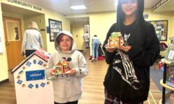 Annual Gingerbread House Decorating at DTL