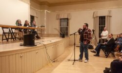 DS community discusses impact of screen time