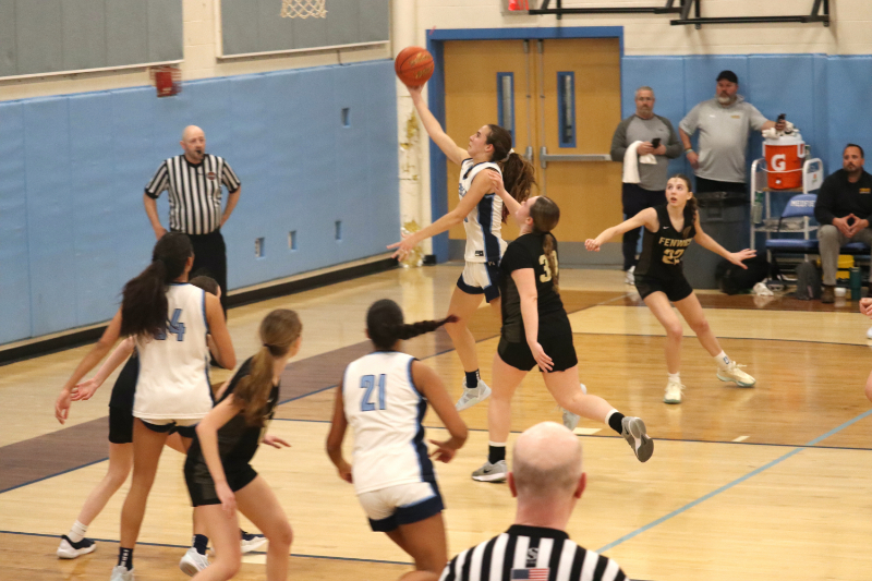 Girls’ hoop triumphs in quarterfinals