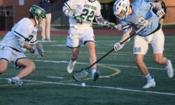 Warriors continue dominant streak