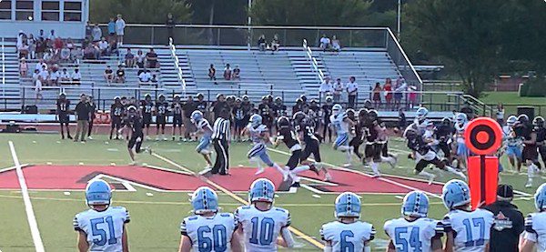 Warriors dominate in season opener