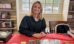 Teens explore the tarot at NFPL