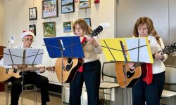 Senior Moments Chorus hosts holiday concert